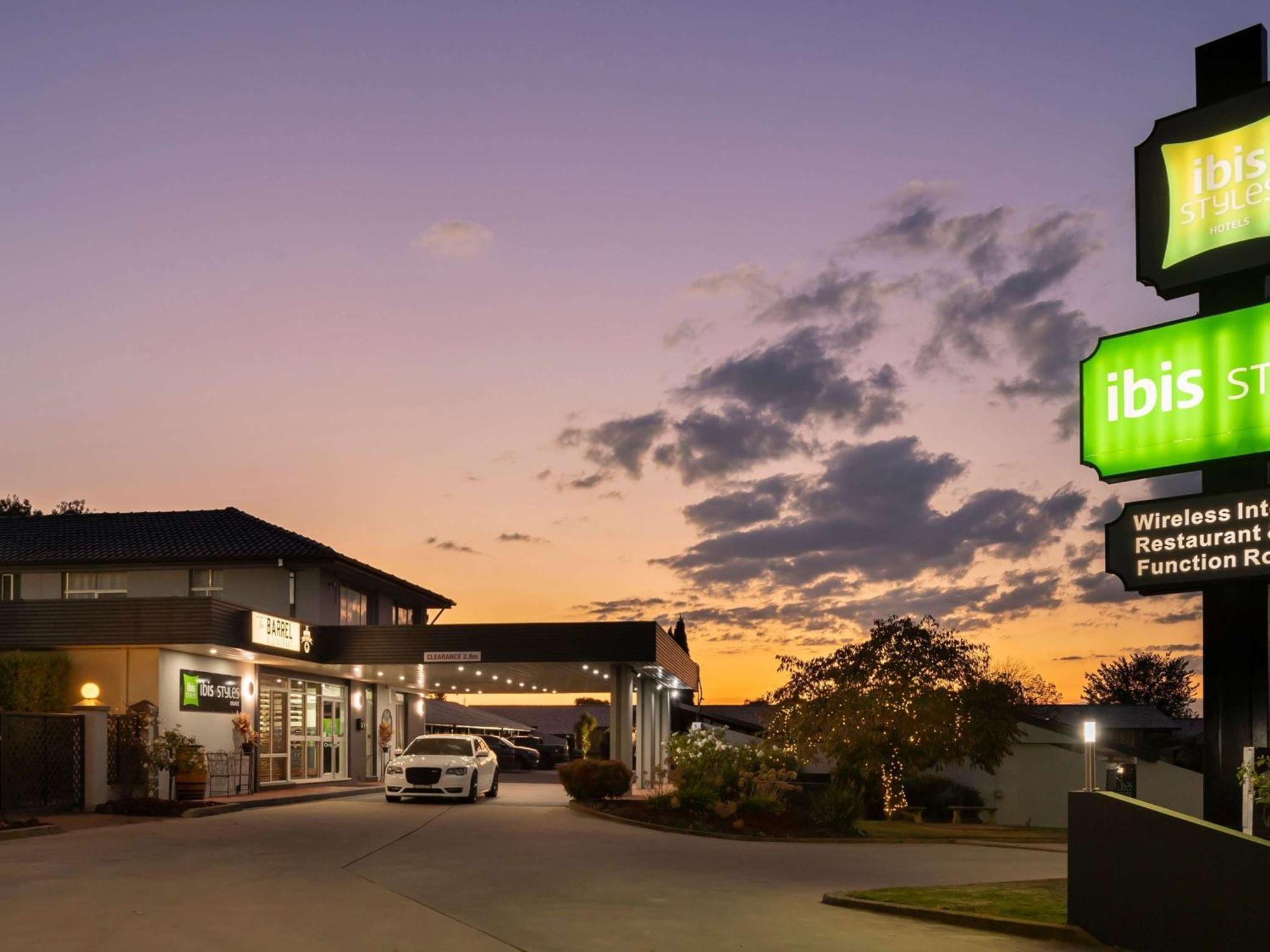 Ibis Styles Orange Hotel Eksteriør billede