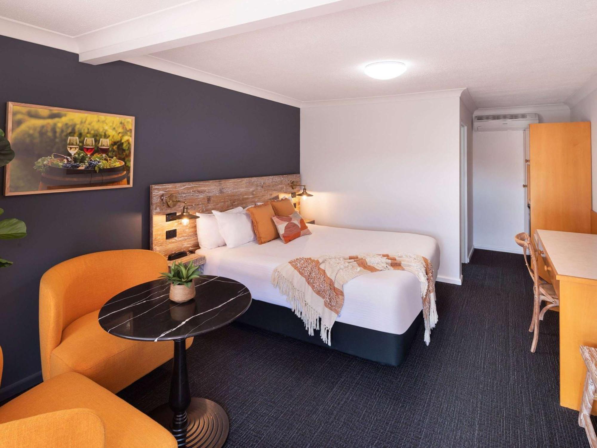 Ibis Styles Orange Hotel Eksteriør billede