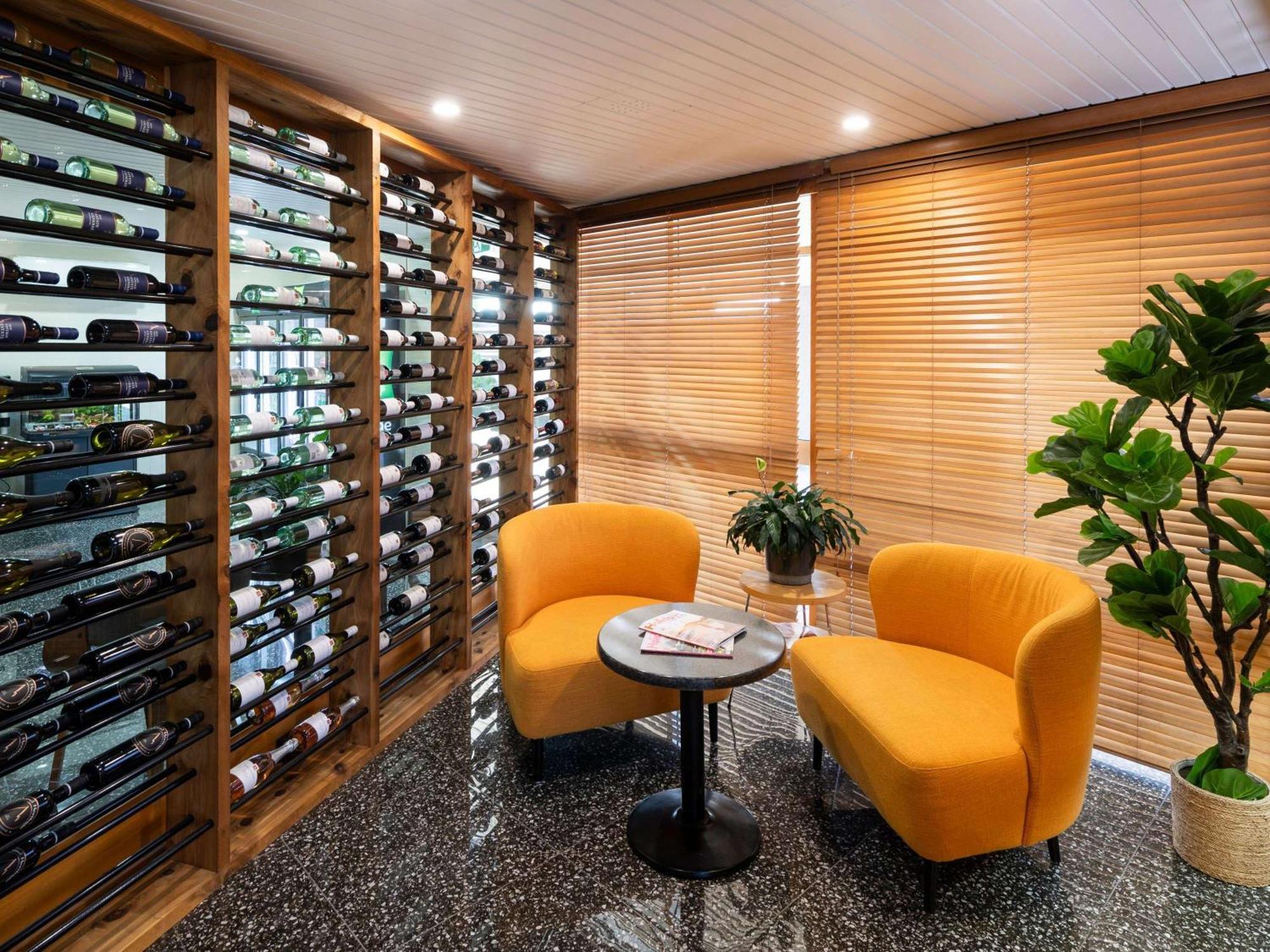 Ibis Styles Orange Hotel Eksteriør billede